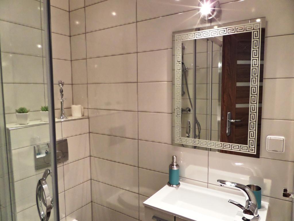 Apartamenty Silver Premium Varşovia Cameră foto