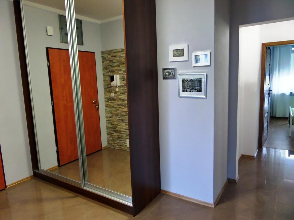 Apartamenty Silver Premium Varşovia Cameră foto