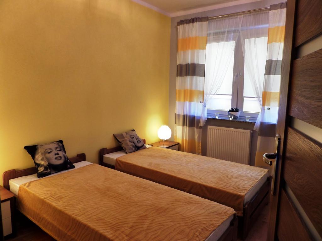 Apartamenty Silver Premium Varşovia Cameră foto