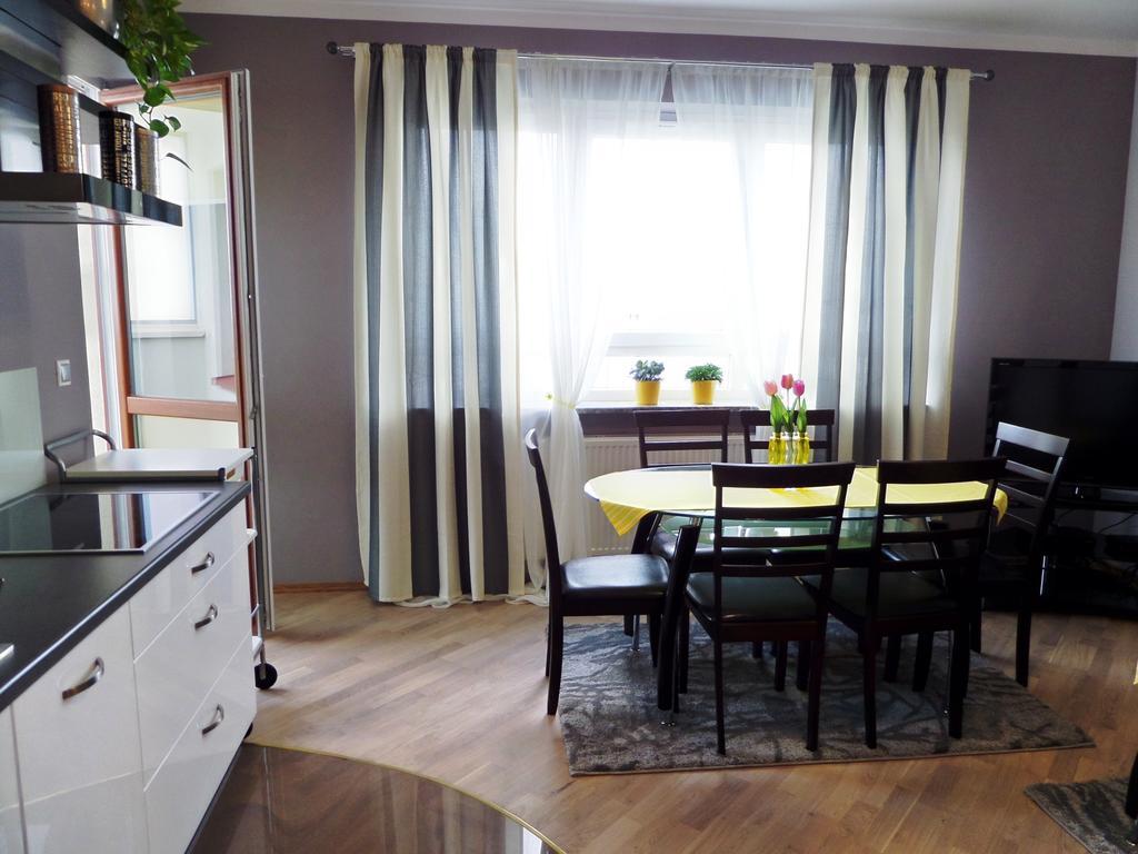 Apartamenty Silver Premium Varşovia Cameră foto